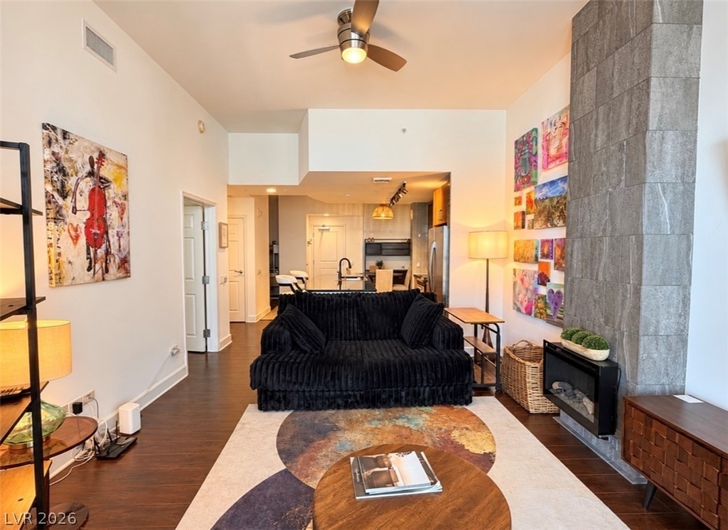 200 W Sahara Avenue - Photo 5