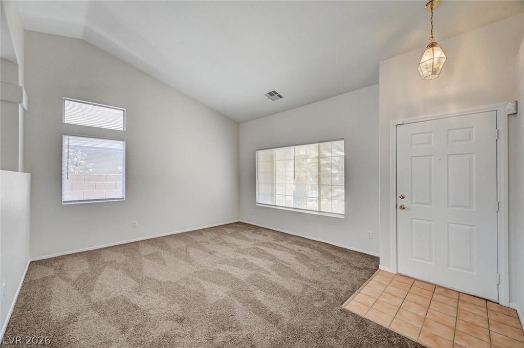 5016 Rancher Avenue - Photo 9