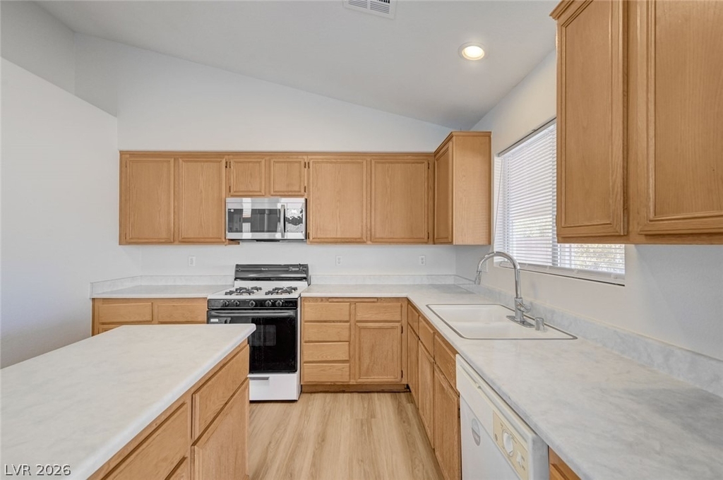 5016 Rancher Avenue - Photo 22