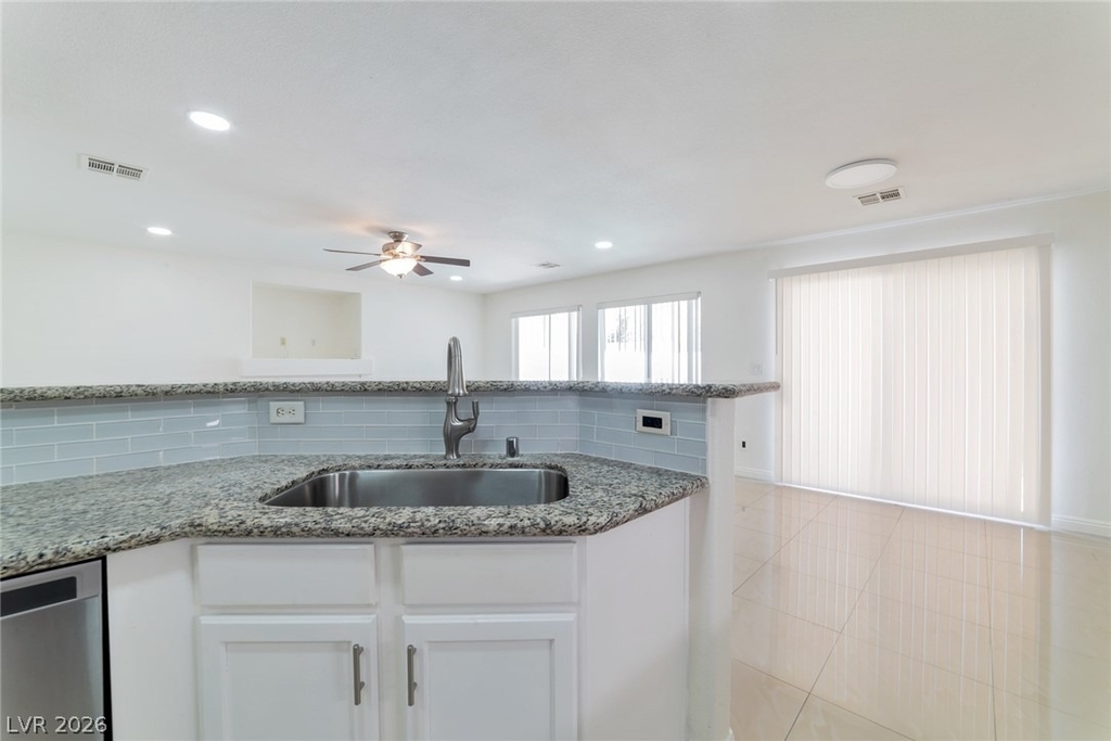 9632 Gatesville Avenue - Photo 8