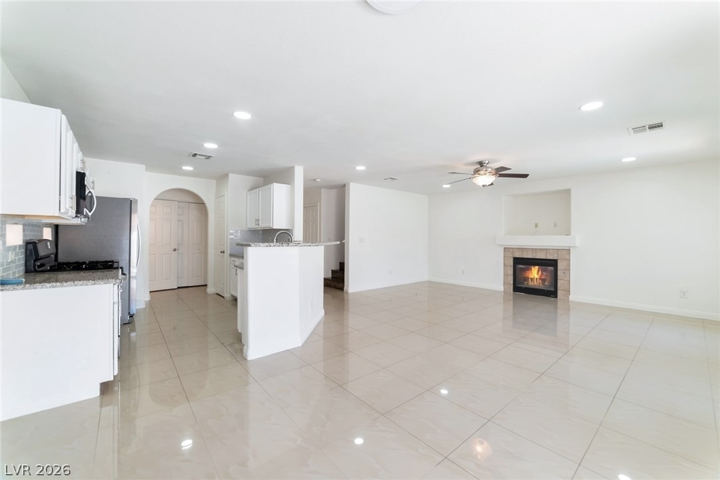 9632 Gatesville Avenue - Photo 2