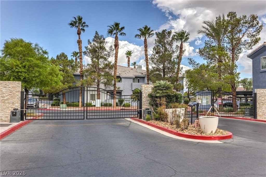 8400 W Charleston Boulevard - Photo 17