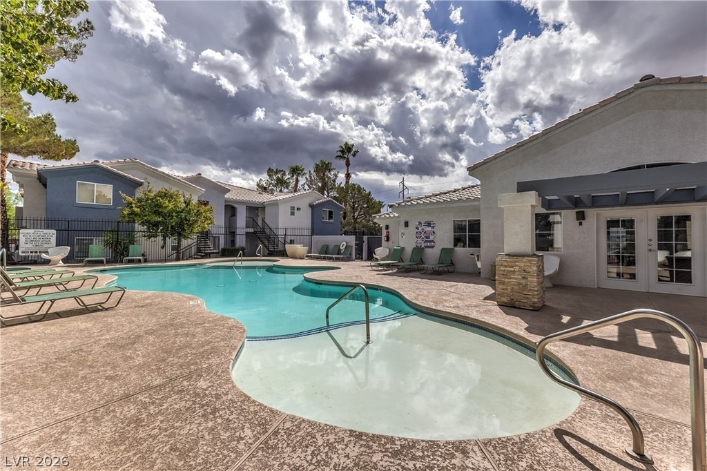 8400 W Charleston Boulevard - Photo 16