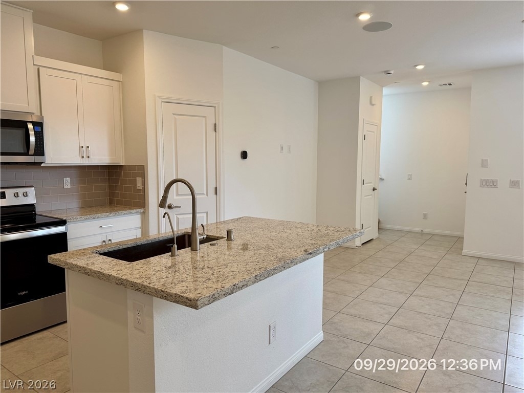 242 Freeport View Place - Photo 10
