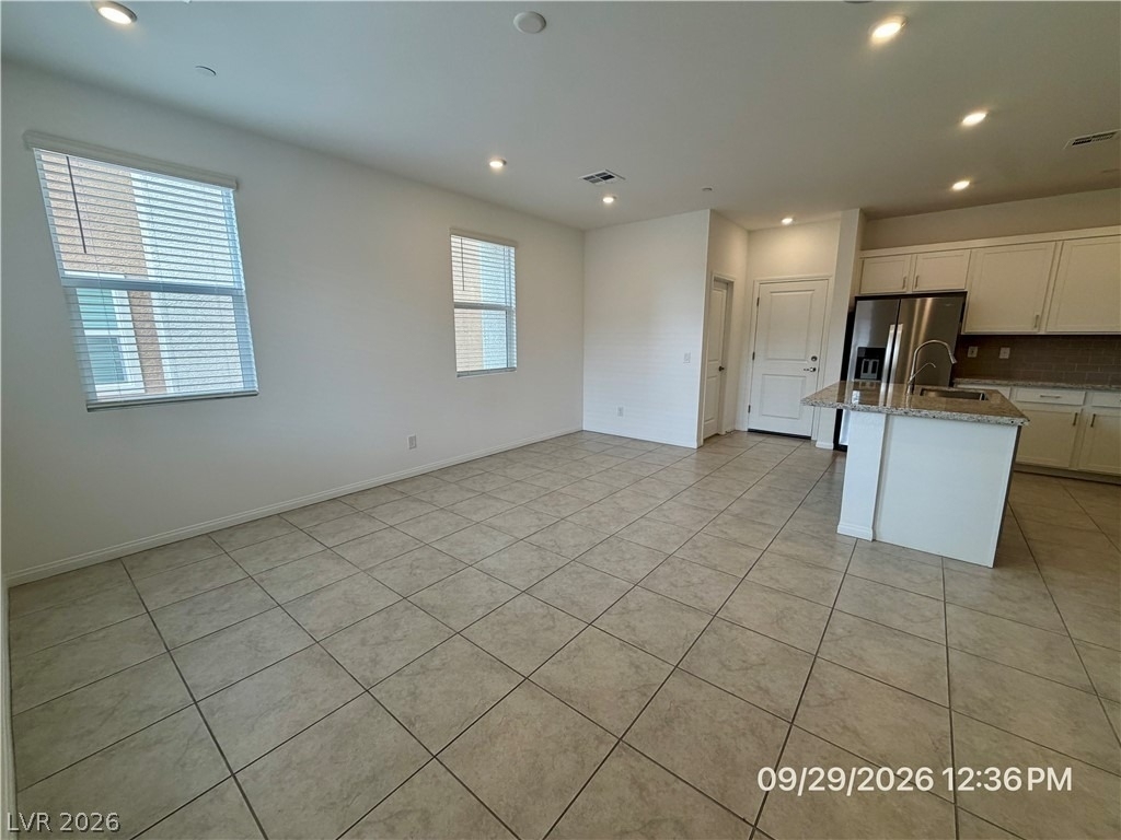 242 Freeport View Place - Photo 12