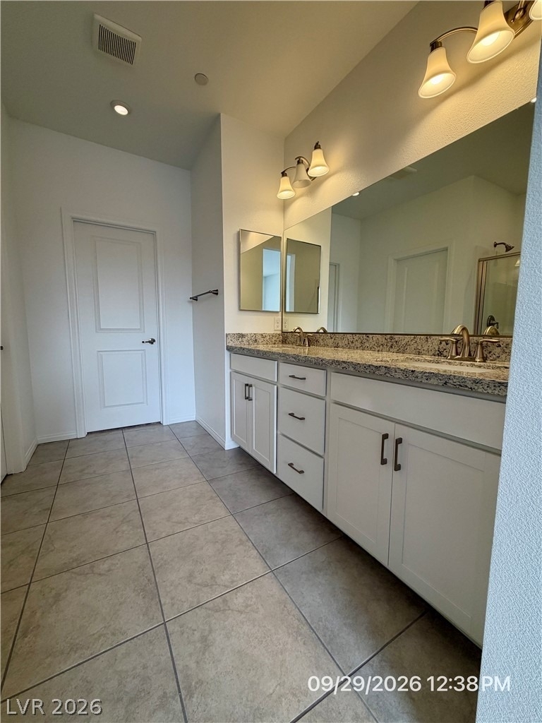 242 Freeport View Place - Photo 16