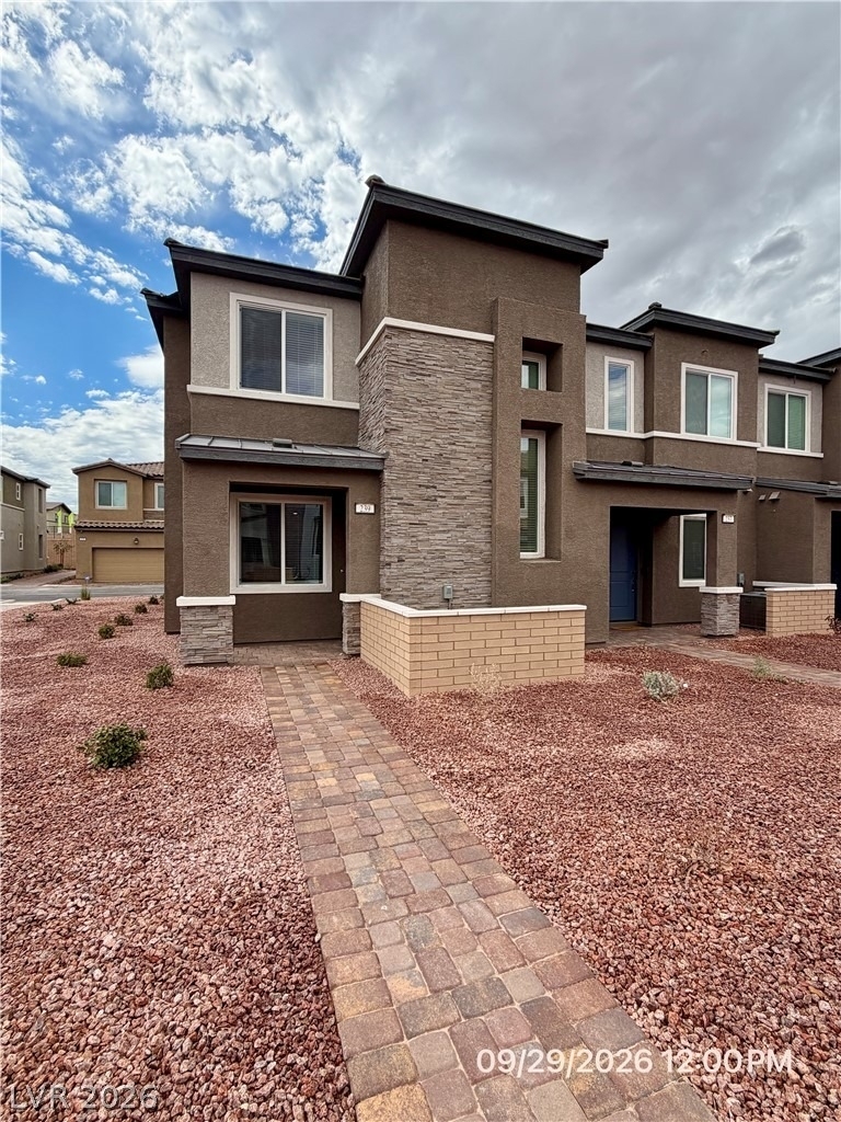 239 Freeport View Place - Photo 2