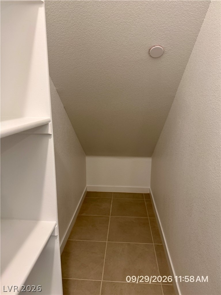 239 Freeport View Place - Photo 8