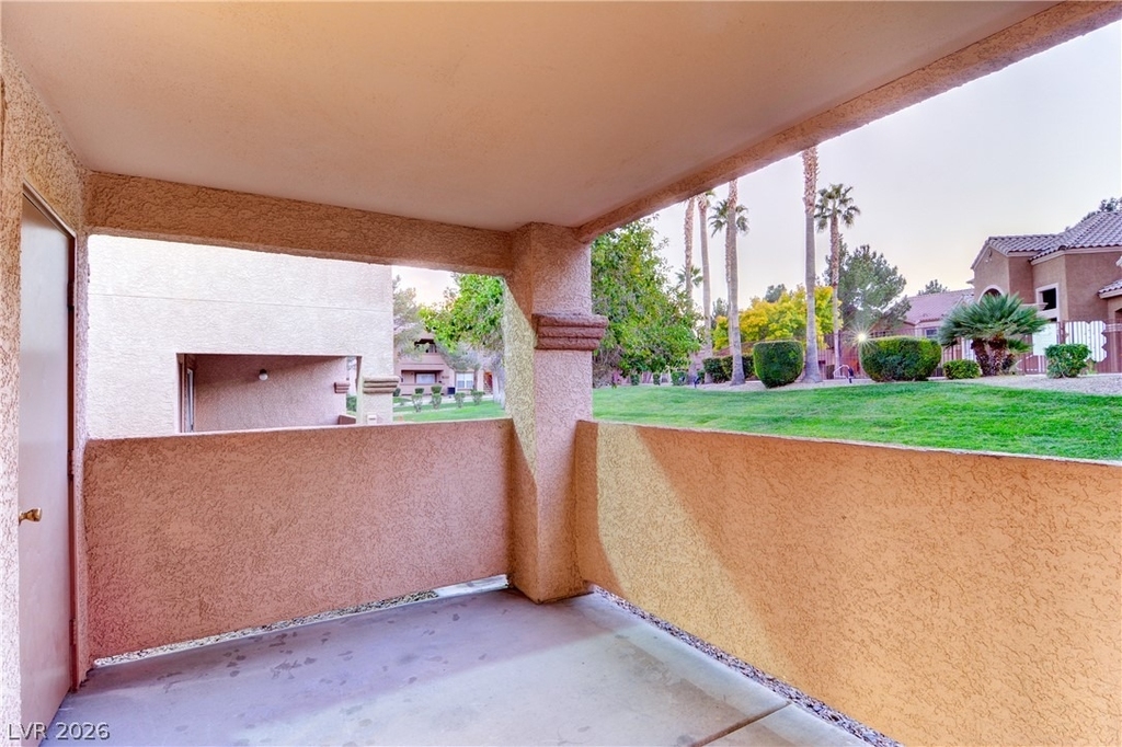 1150 N Buffalo Drive - Photo 11