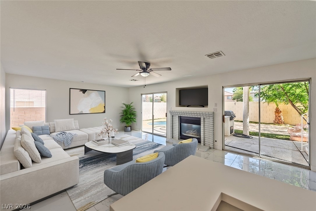7321 Bush Garden Avenue - Photo 5
