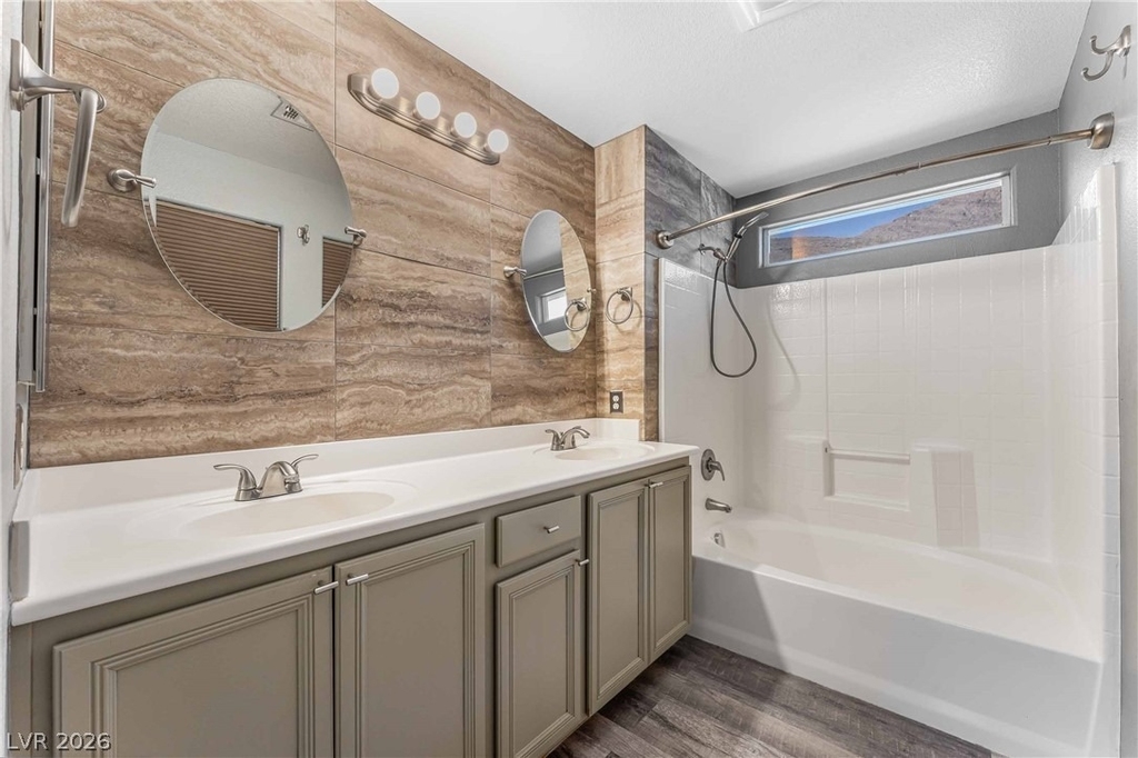 10748 Chickasaw Bend Court - Photo 18