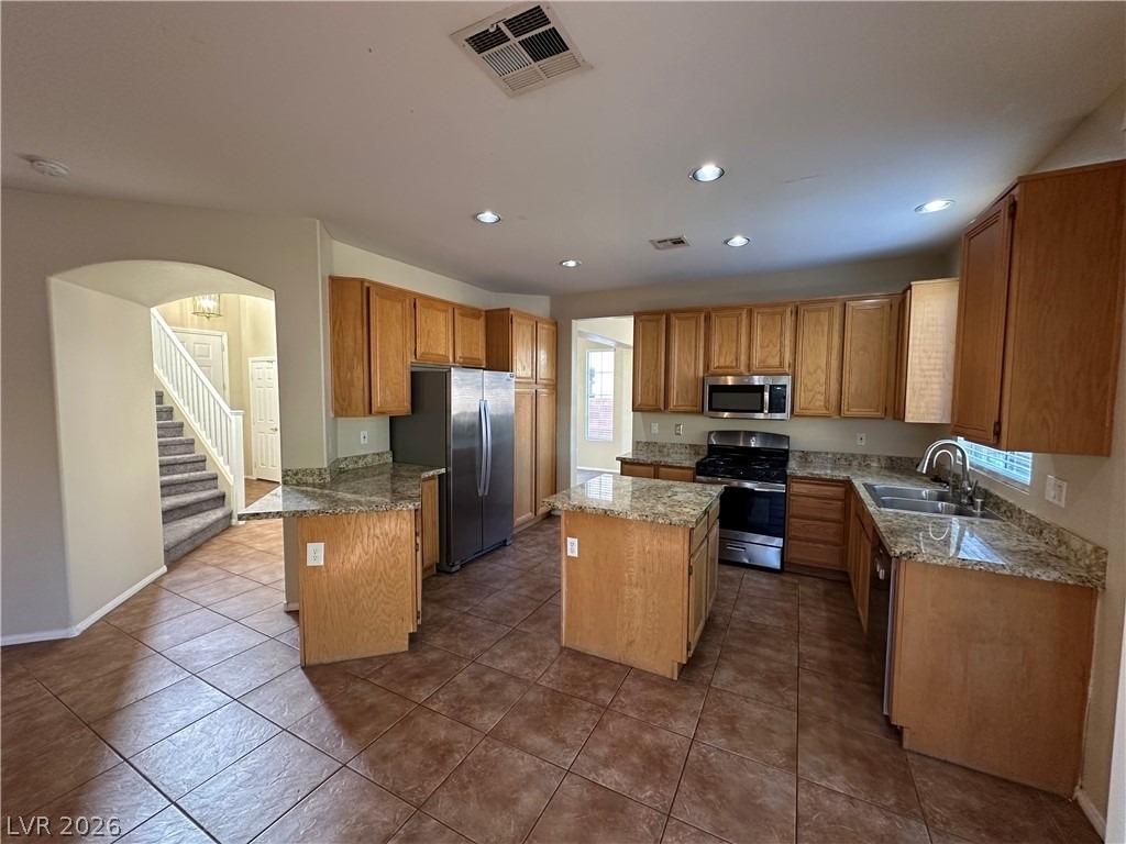 3023 Carbondale Street - Photo 2