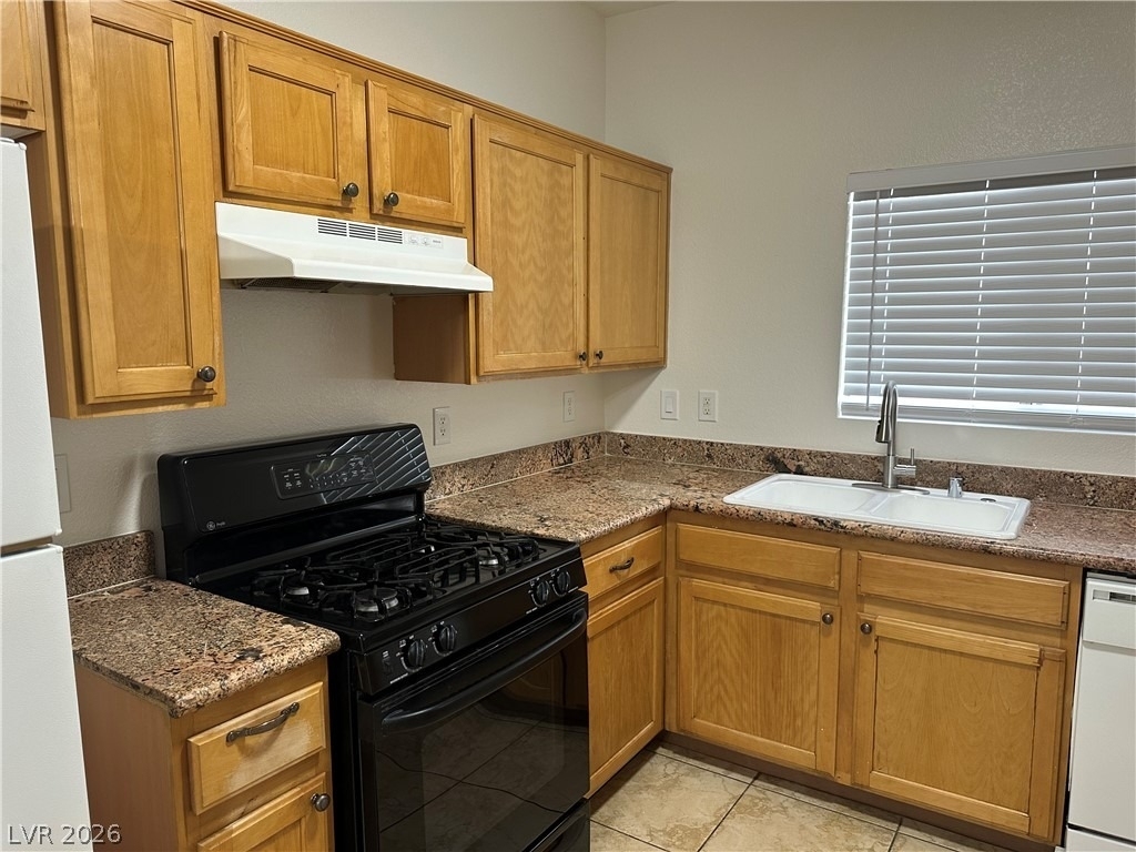 1613 White Skies Court - Photo 7