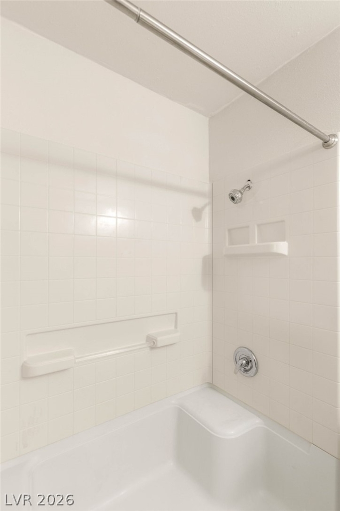 5171 Caliente Street - Photo 15