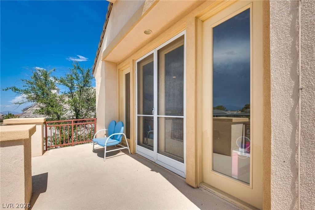 709 Sir James Bridge Way - Photo 33