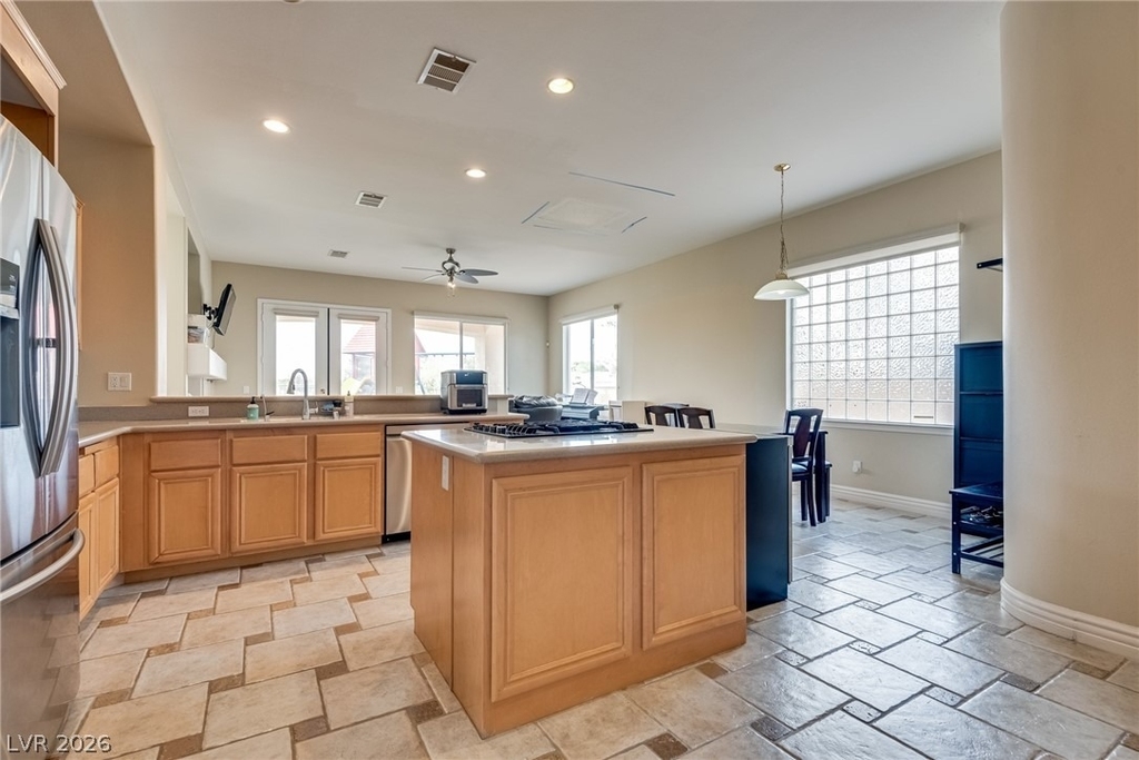 709 Sir James Bridge Way - Photo 13