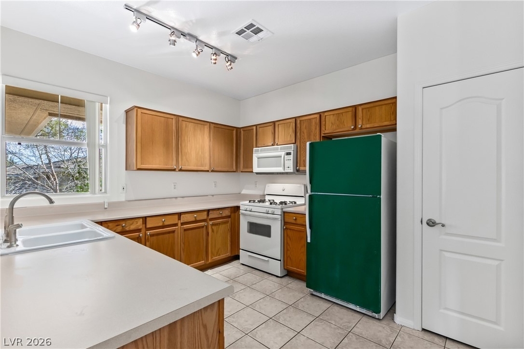 901 Duckhorn Court - Photo 7