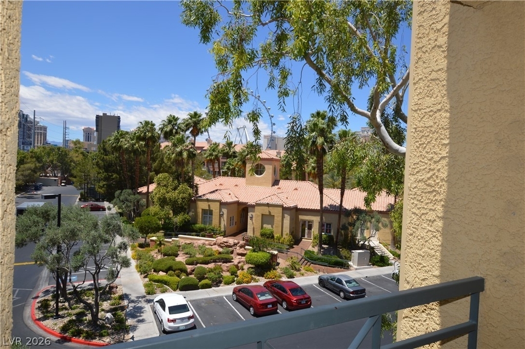 270 E Flamingo Road - Photo 15