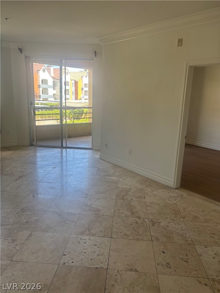 210 E Flamingo Road - Photo 2