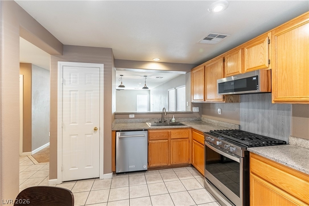 8312 Golden Amber Street - Photo 4