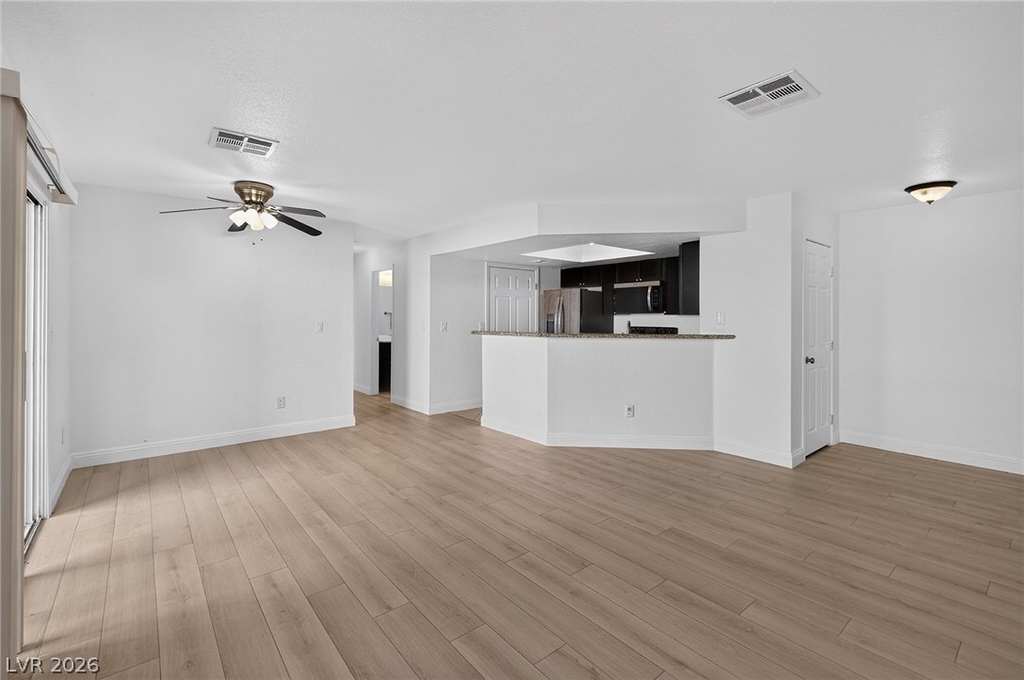 8600 W Charleston Boulevard - Photo 14