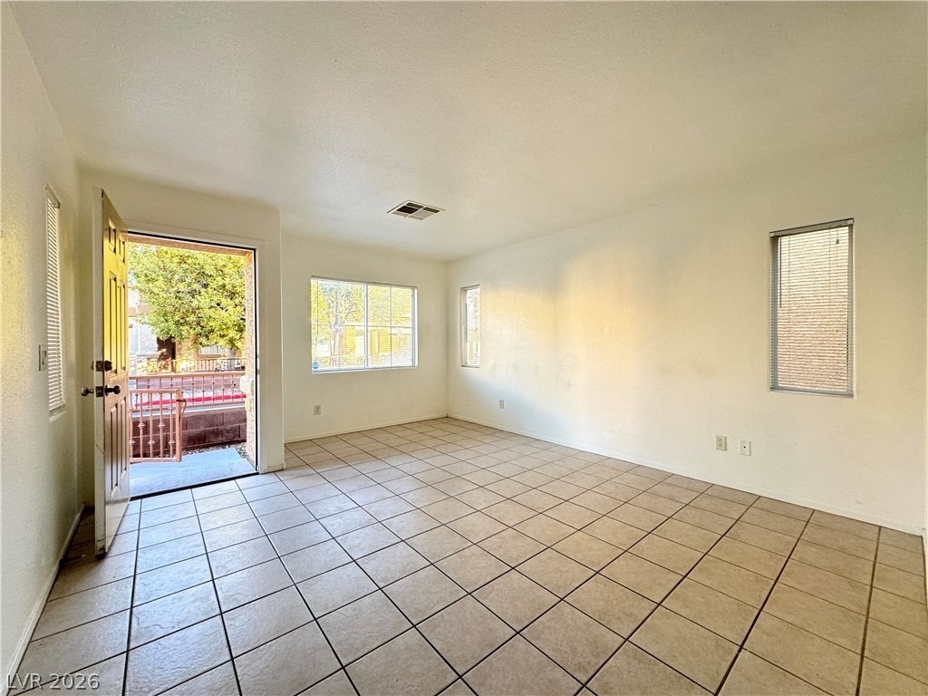 10433 Wyatt Earp Court - Photo 1