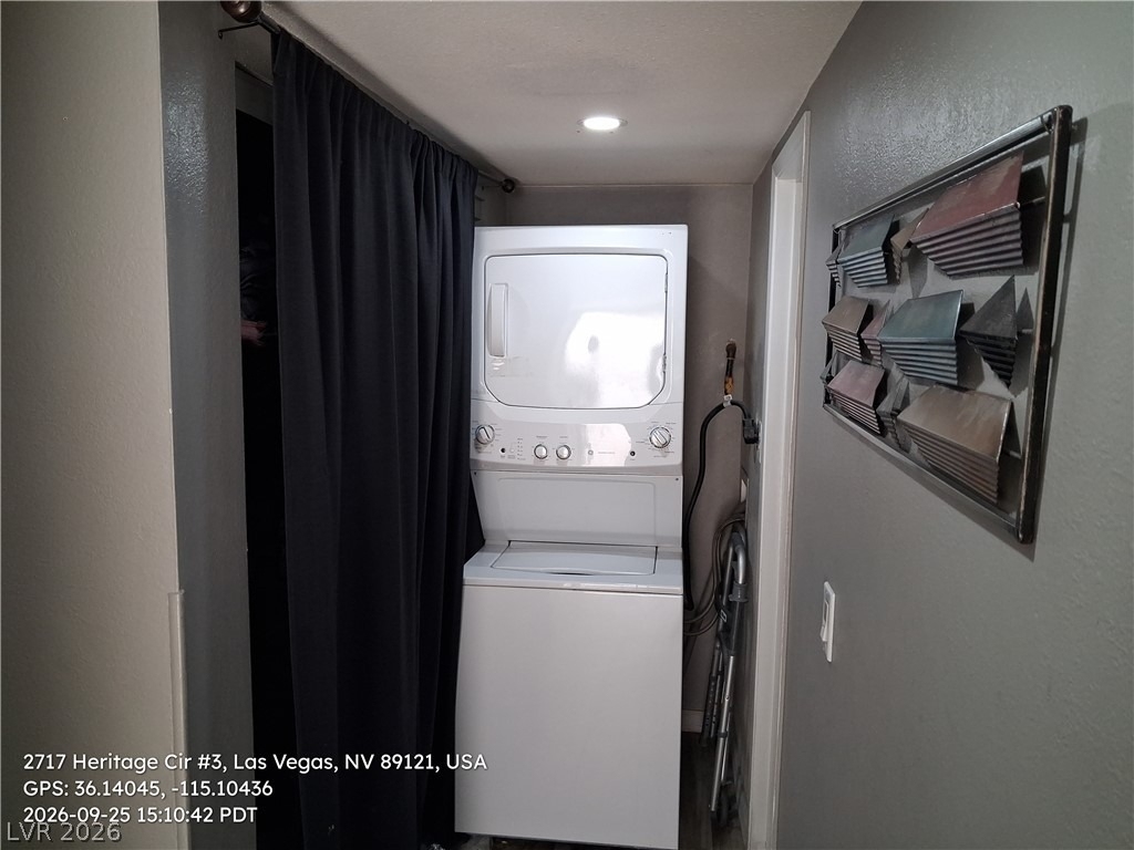 2717 Heritage Circle - Photo 7