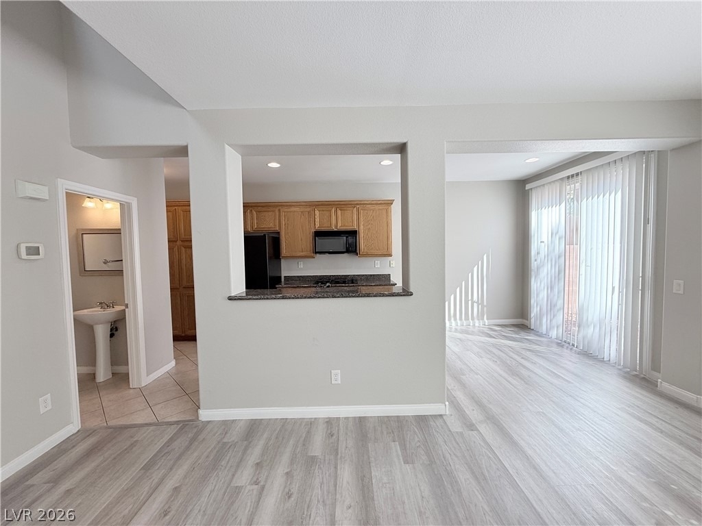 9517 Van Halen Lane - Photo 3