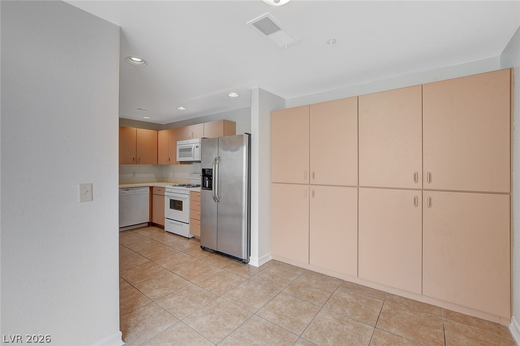 230 E Flamingo Road - Photo 14