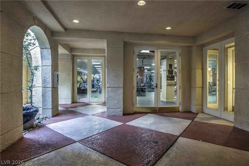 230 E Flamingo Road - Photo 28