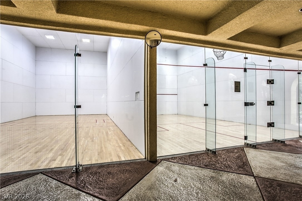 230 E Flamingo Road - Photo 27