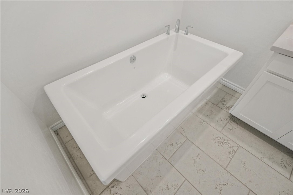 2555 Hampton Road - Photo 18