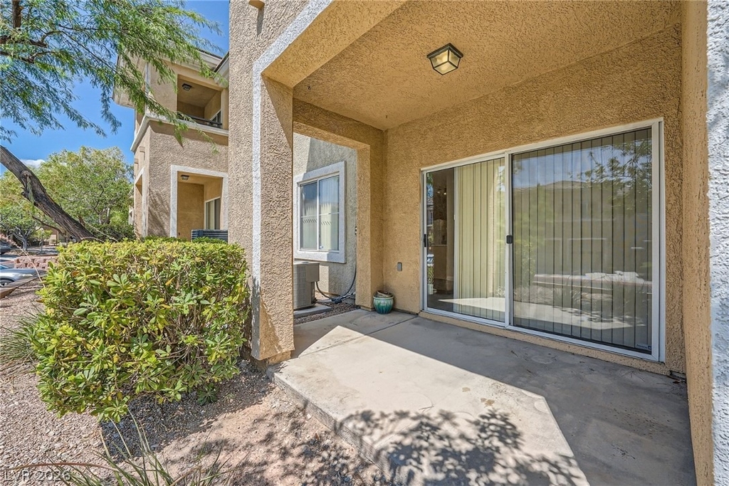 717 Peachy Canyon Circle - Photo 1