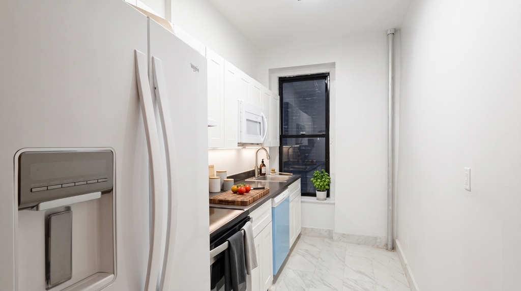 640 West 139th Street - Photo 4