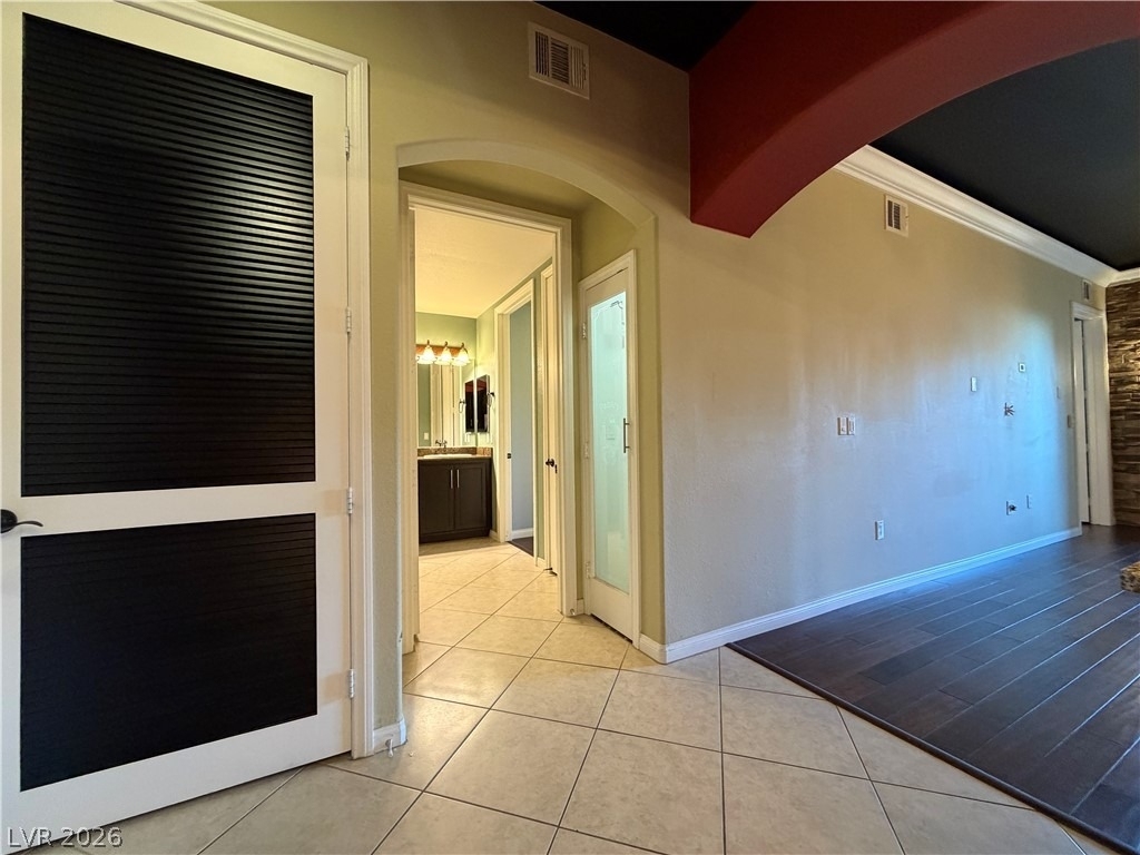 62 E Serene Avenue - Photo 3