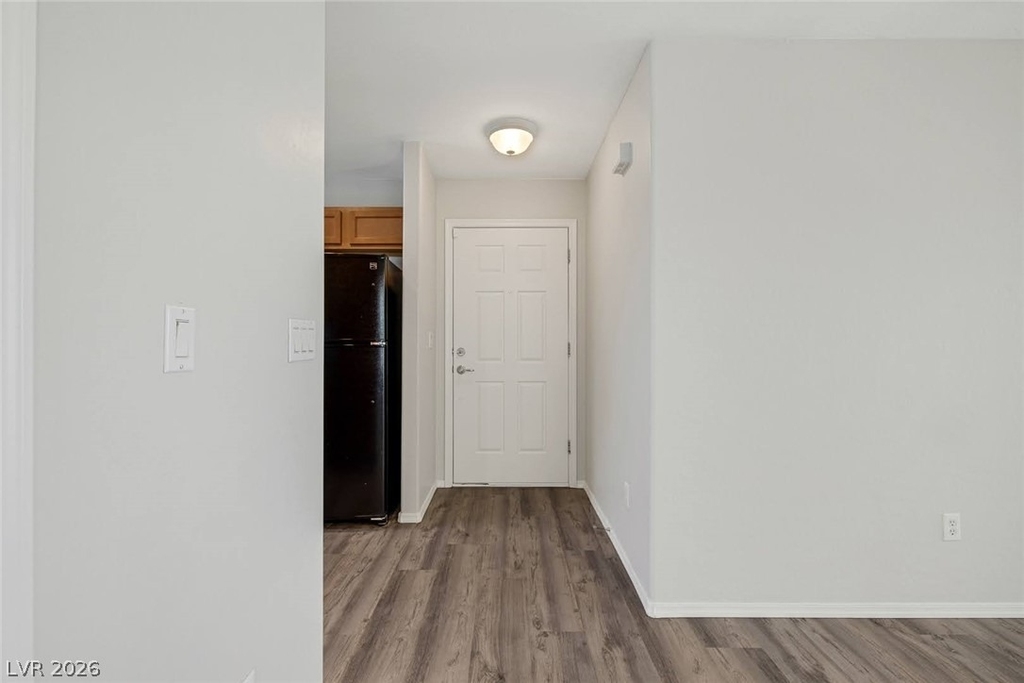 5244 Tipper Avenue - Photo 28