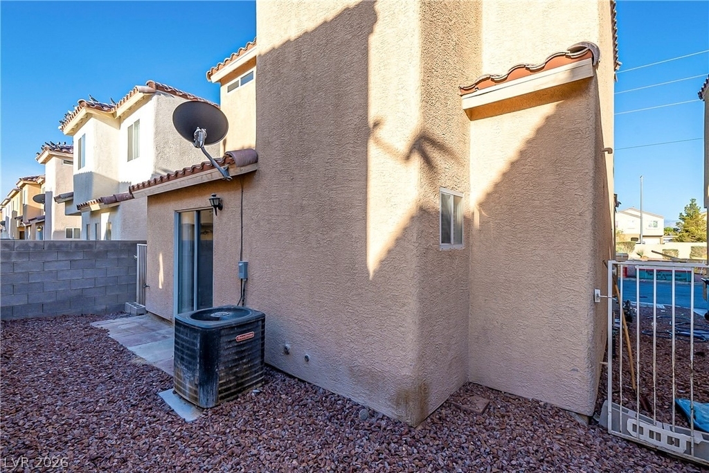 4052 Emerald Wood Street - Photo 26