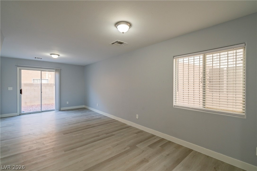4052 Emerald Wood Street - Photo 3