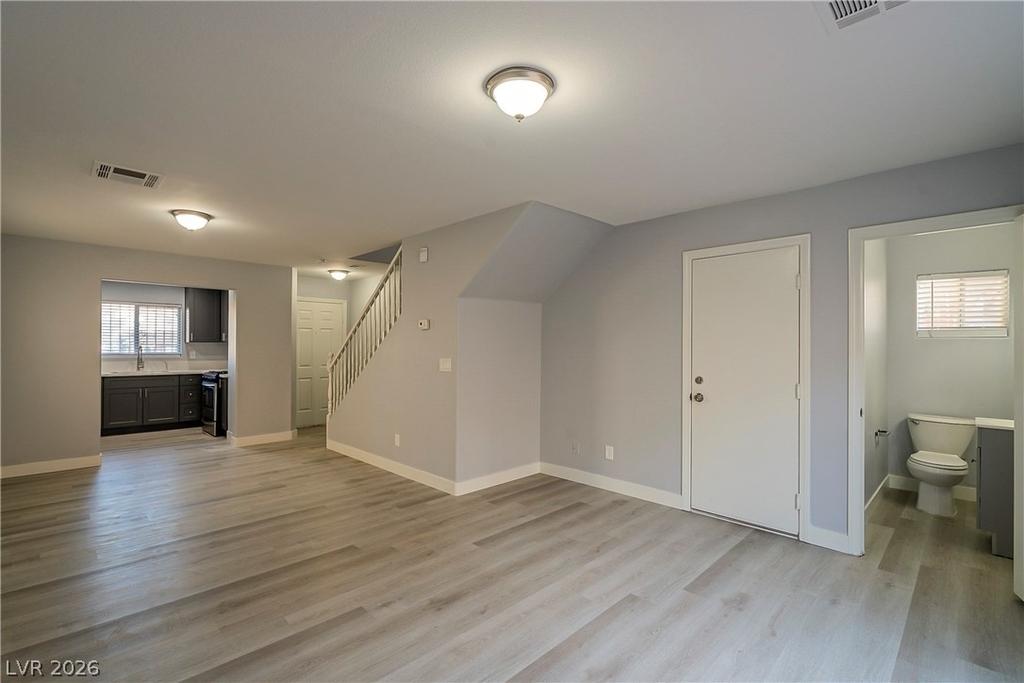 4052 Emerald Wood Street - Photo 6