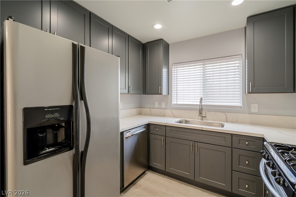4052 Emerald Wood Street - Photo 8