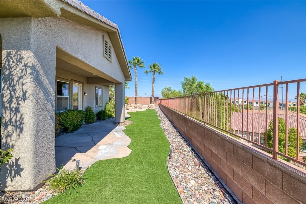 60 Chapman Heights Street - Photo 62