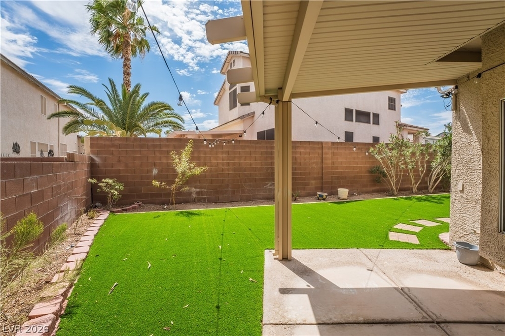 2462 Silver Blossom Lane - Photo 33