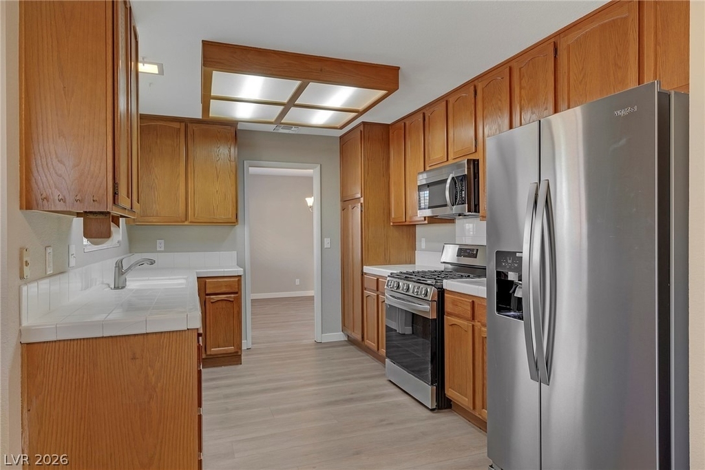 3158 Laurel Avenue - Photo 9