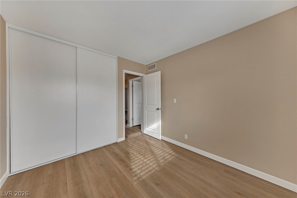 3158 Laurel Avenue - Photo 26