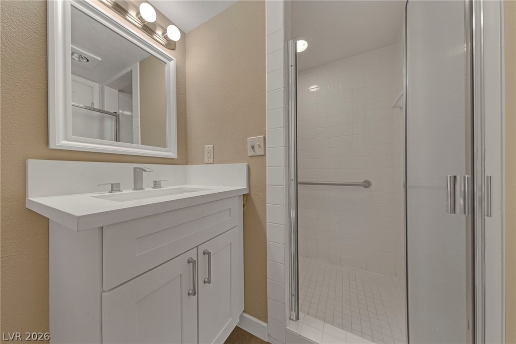 3158 Laurel Avenue - Photo 15