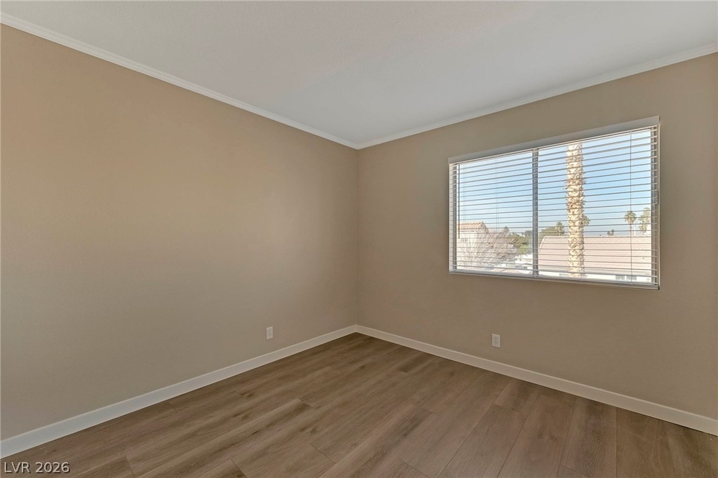 3158 Laurel Avenue - Photo 21