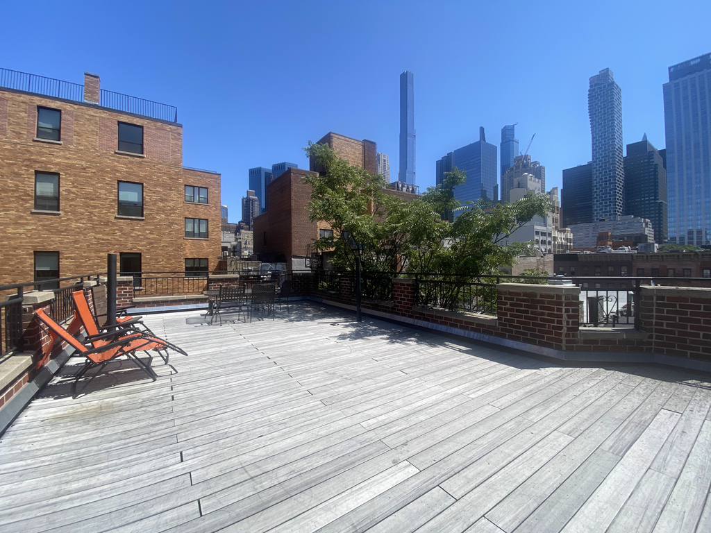 Midtown West & Hell's Kitchen, Manhattan  - Photo 17