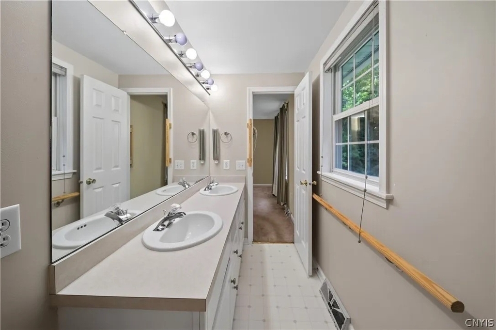 7554 Sugarwood Lane - Photo 17