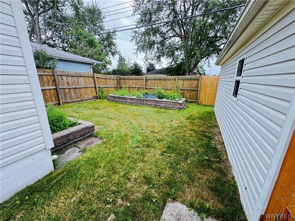13 Satinwood Drive - Photo 2