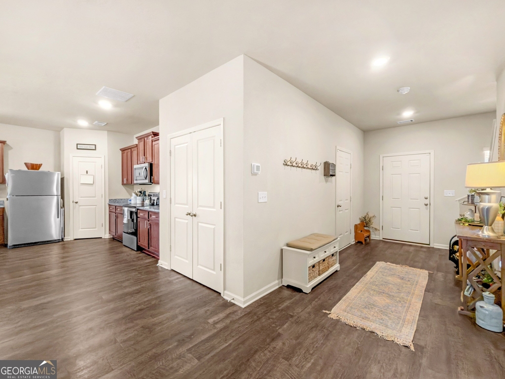 200 Oliver Drive - Photo 2